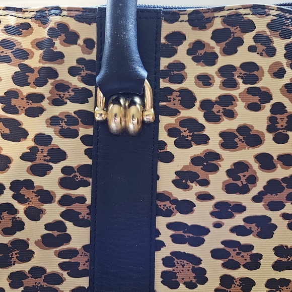 Vintage Versace Leopard Baroque duffle bag FINAL SALE FIRM - Picture 3 of 16